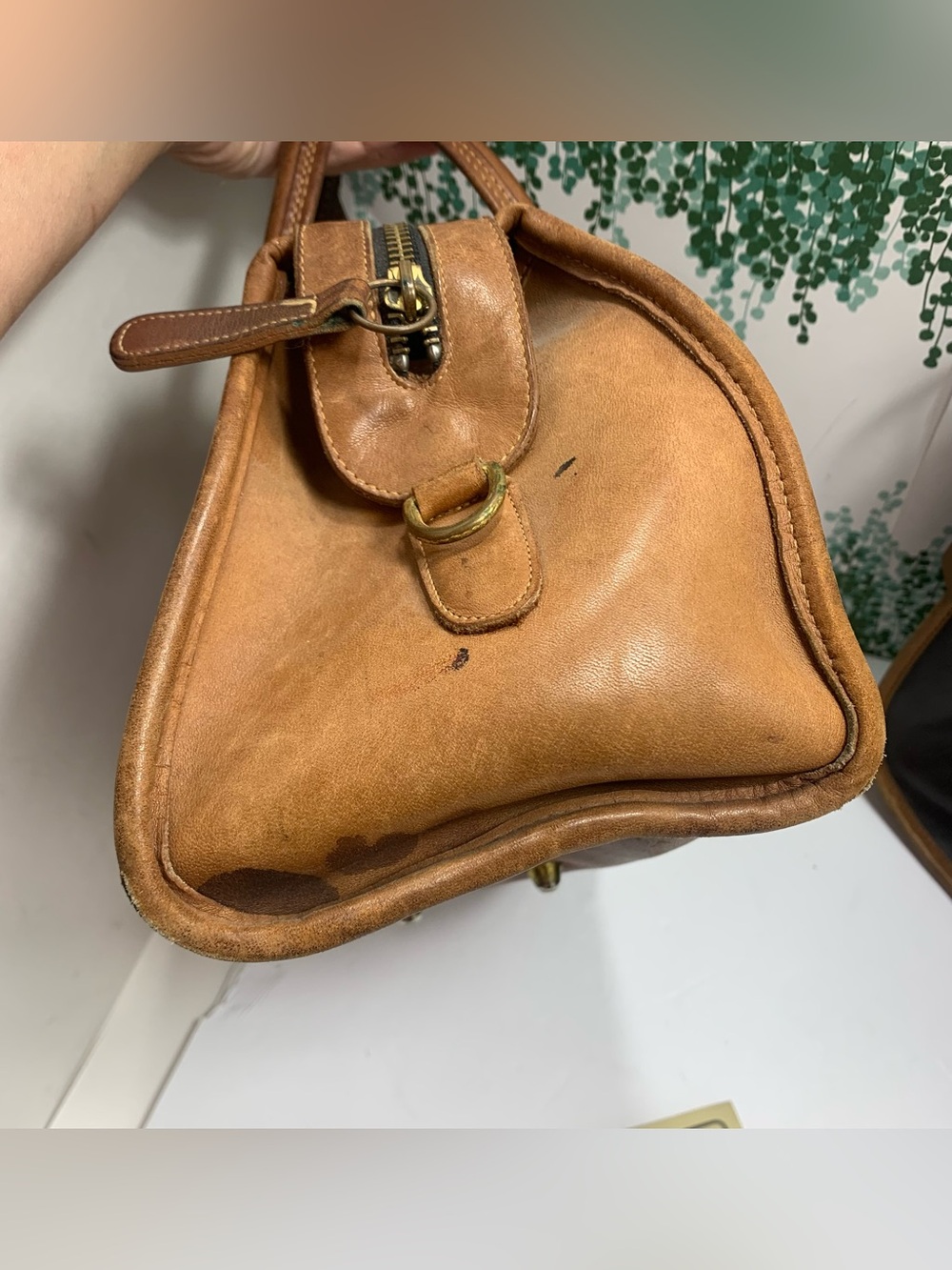 Unidentified lot purses of 2 Leather Satchel & Black Leather Hobo Shoulder Bags - Picture 5 of 16